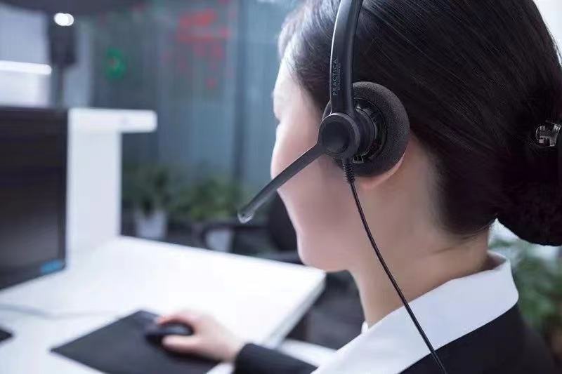 91桃色在线观看紅酒招聘客服小姐姐！(圖1)